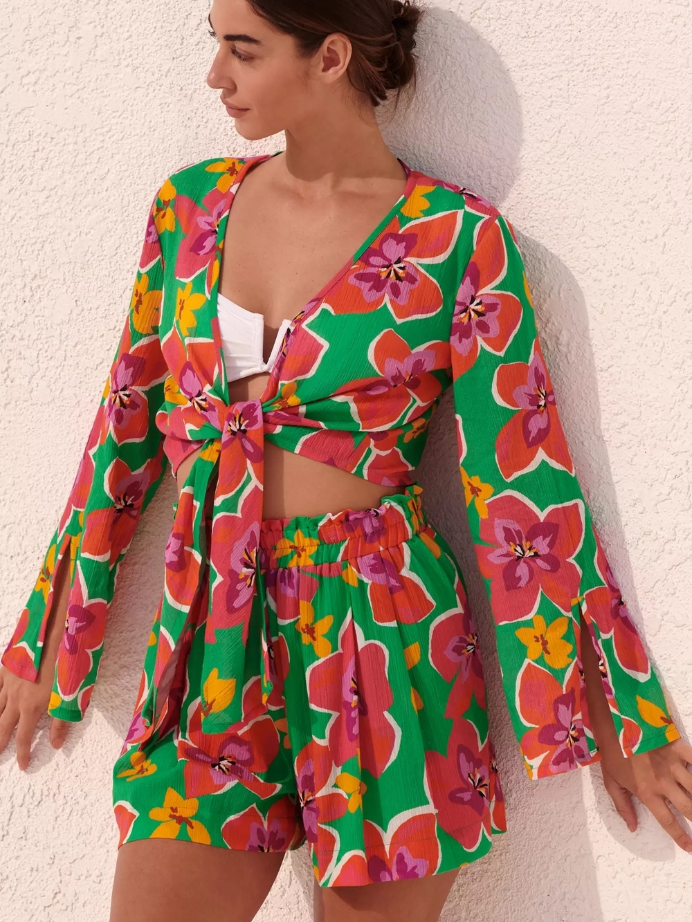 Sanctuary Tie Top Cover-up & Paperbag Shorts SIZE SMALL